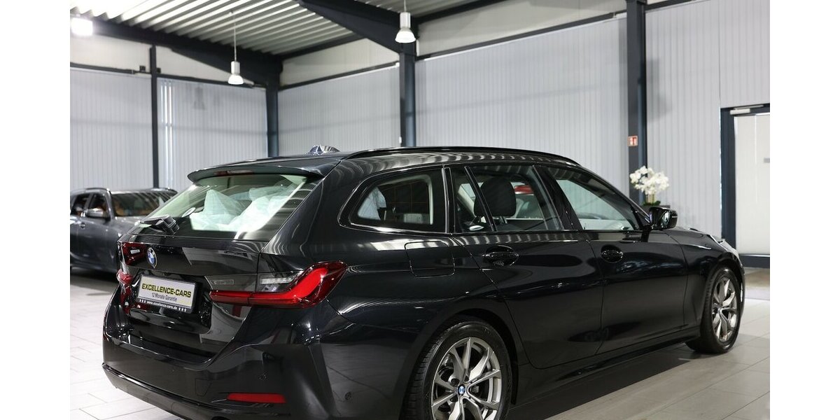BMW 318d Touring SPORT FACE-LIFT CURVED+NAVI+KAMERA 69.000 km 25.993 &euro; Hamm 59077