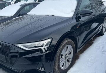 Audi e-tron 61.926 km 35.885 &euro; Hagen 58091