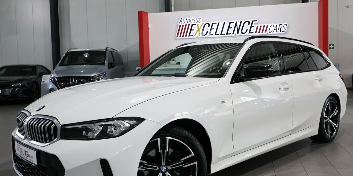 BMW 320d Touring M-SPORTPAKET SHADOW / CURVED 100.000 km 32.555 &euro; Hamm 59077