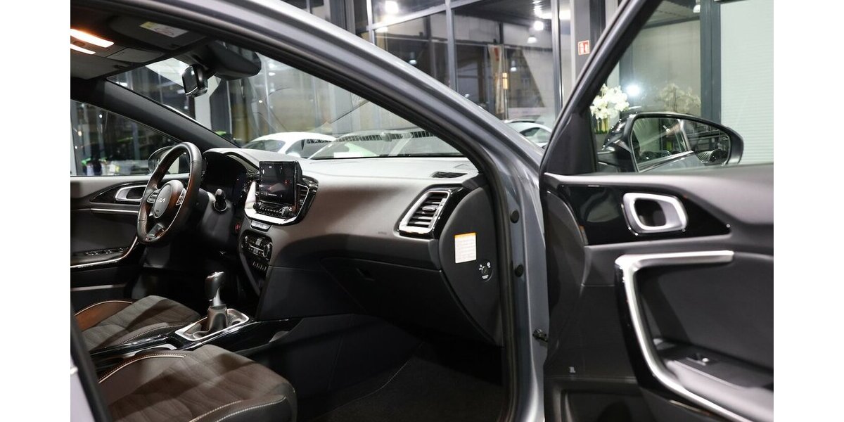 Kia cee´d 1.6 DCT GT-LINE SPORT LED, VIRTUAL-COCKPIT 66.000 km 20.444 &euro; Hamm 59077