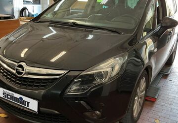 Opel Zafira Tourer 197.001 km 12.770 &euro; Lünen 44534