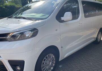 Toyota Proace (Verso) 68.000 km 25.990 &euro; Bergkamen 59192