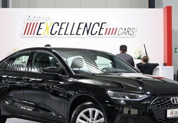 Audi A3 LIMOUSINE 35 TFSI BUSINESS BLACK LED,ACC+LANE 16.000 km 27.777 &euro; Hamm 59077
