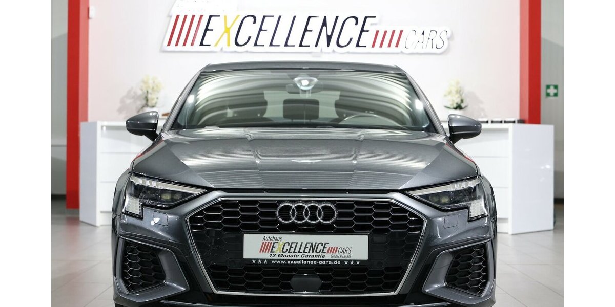 Audi A3 LIMOUSINE 30 TFSI S-LINE MATRIX, VOLL-LEDER 60.000 km 25.777 &euro; Hamm 59077