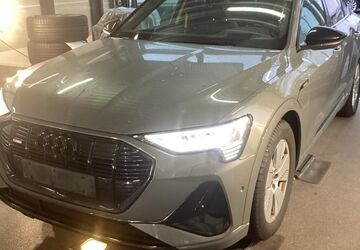 Audi e-tron 137.691 km 33.925 &euro; Hagen 58091