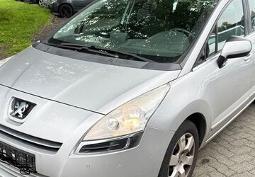 Peugeot 5008 127.000 km 3.290 &euro; Ahlen 59227