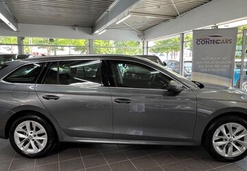 Skoda Octavia 11.093 km 28.950 &euro; Werl 59457