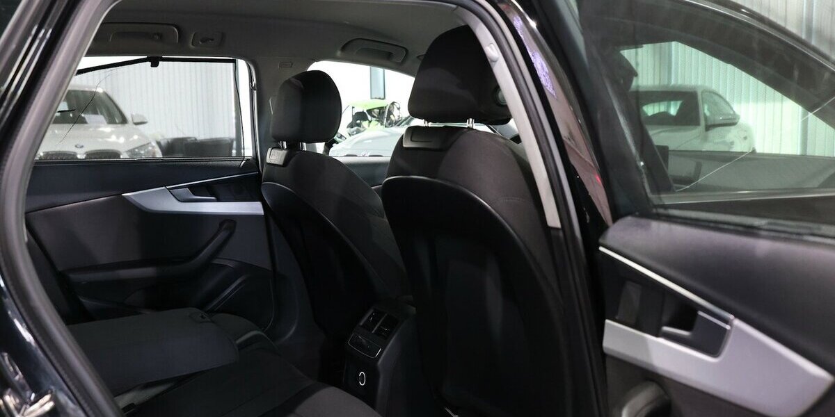 Audi A4 Avant 35 TFSI SPORT / 1.HAND / LED / NAVI+ 108.000 km 16.777 &euro; Hamm 59077