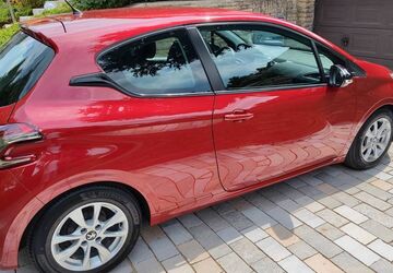 Peugeot 208 70.586 km 6.400 &euro; Dortmund 44229