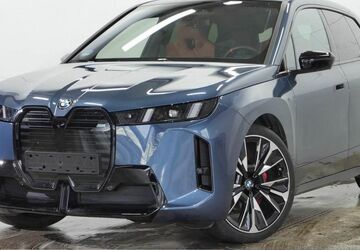 BMW iX 6.355 km 89.990 &euro; Werne 59368