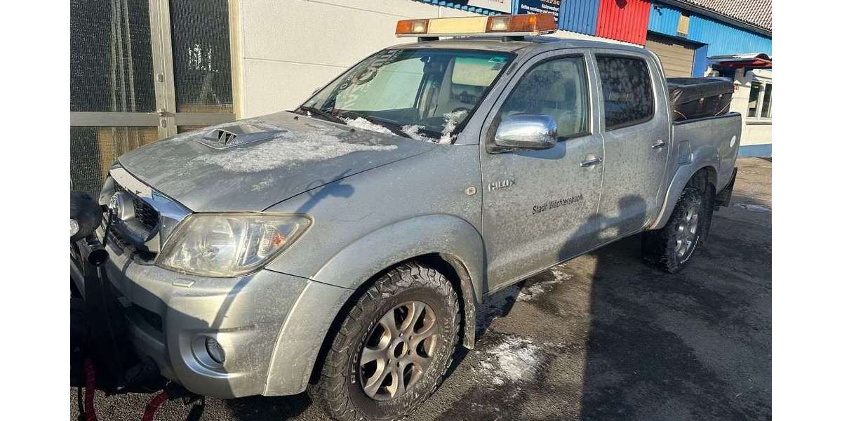 Toyota Hilux 121.000 km 15.500 &euro; Iserlohn 58640
