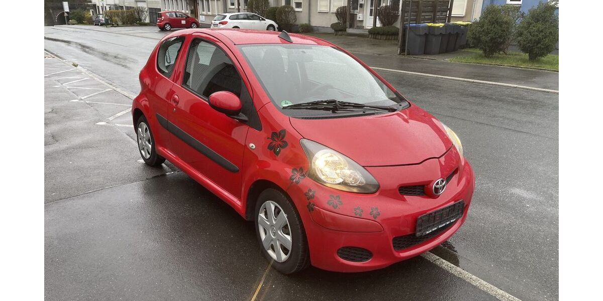 Toyota Aygo (X) 177.000 km 2.490 &euro; Iserlohn 58638