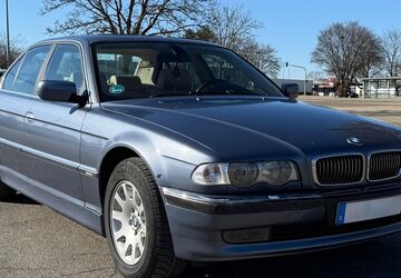 BMW 728 246.139 km 10.500 &euro; Dortmund 44139