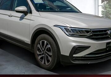 VW Tiguan 50.120 km 24.139 &euro; Kamen 59174