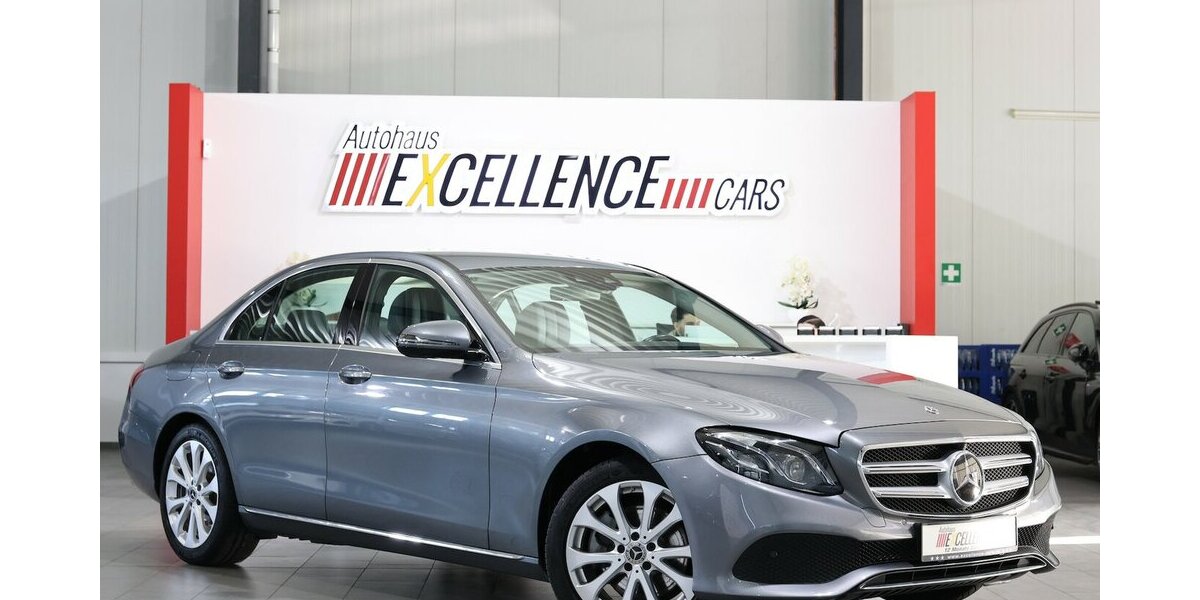 Mercedes-Benz E 220 d 4M LUXURY / WIDESCREEN+HEAD-UP / LED 150.000 km 25.991 &euro; Hamm 59077