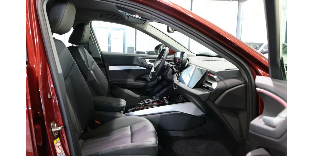 Audi A5 Avant TFSI TECH-PLUS / TOLLES FAHRZEUG / 11.000 km 42.777 &euro; Hamm 59077