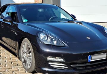 Porsche Panamera 177.000 km 25.400 &euro; Selm 59379