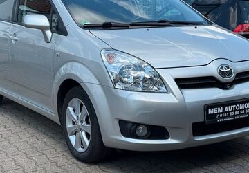 Toyota Corolla Verso 130.000 km 6.950 &euro; Hamm 59077