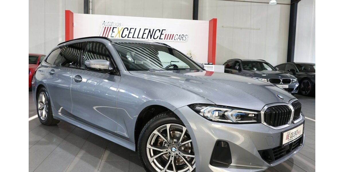 BMW 318d Touring SPORT / PANORAMA,LEDER,CURVED+HUD 53.000 km 28.993 &euro; Hamm 59077