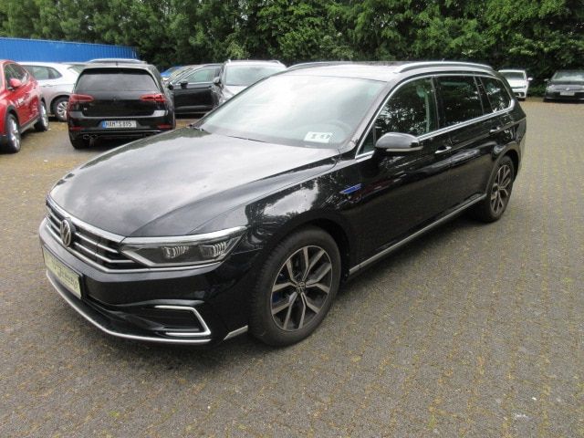 VW Passat Variant 71.470 km 24.988 &euro; Bergkamen 59192