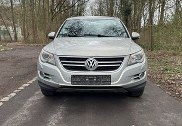 VW Tiguan 247.230 km 3.800 &euro; Lünen 44534