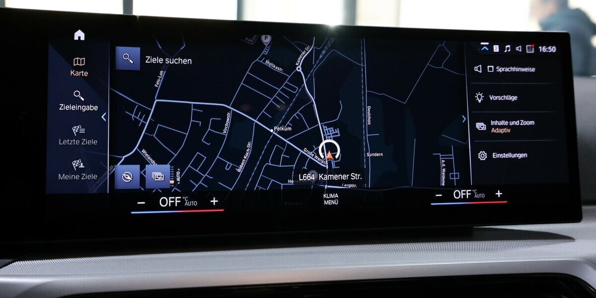 BMW 318d Touring ADVANTAGE CURVED+NAVI, LEDER, LED 67.000 km 27.777 &euro; Hamm 59077