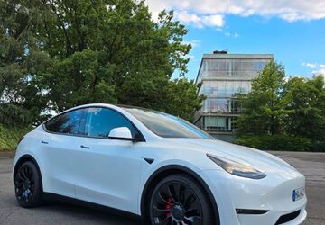 Tesla Model Y 26.720 km 41.500 &euro; Hagen 58099