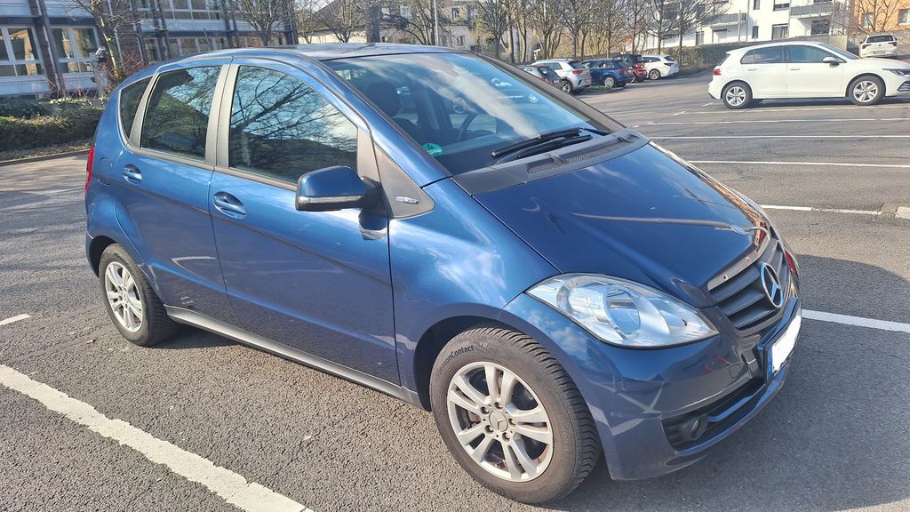 Mercedes-Benz A 180 121.545 km 6.500 &euro; Dortmund 44227