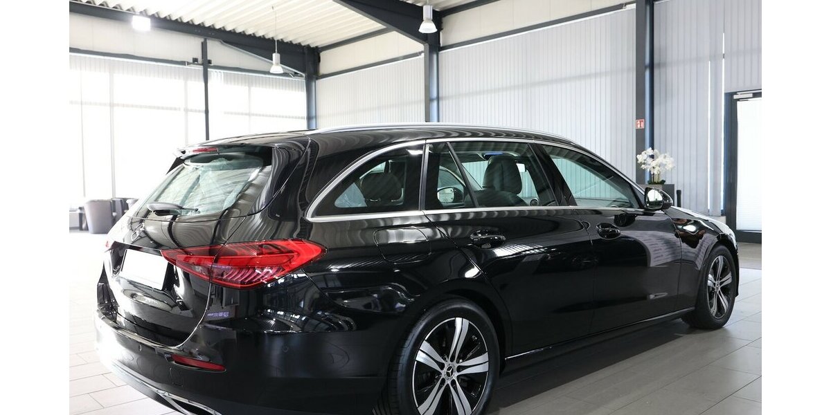 Mercedes-Benz C 220 d T AVANTGARDE ADVANCED / LASER, DISTRONIC 82.000 km 30.991 &euro; Hamm 59077