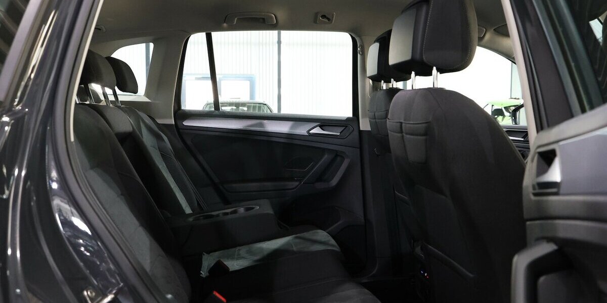 VW Tiguan 2.0 TDI DSG 4M IQ LIFE LED, HEAD-UP, NAVI 105.000 km 23.888 &euro; Hamm 59077