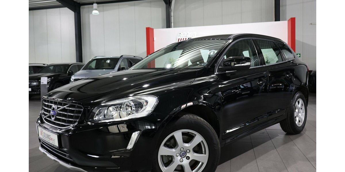 Volvo XC60 D3 MOMENTUM / LEDER / NAVI+ / ABN.AHK 125.000 km 16.777 &euro; Hamm 59077