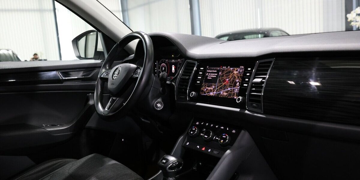 Skoda Kodiaq 2.0 TDI DSG STYLE / VIRTUAL-COCKPIT, LED 190.000 km 19.444 &euro; Hamm 59077