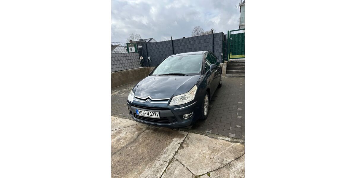 Citroen C4 140.000 km 2.850 &euro; Werl 59457