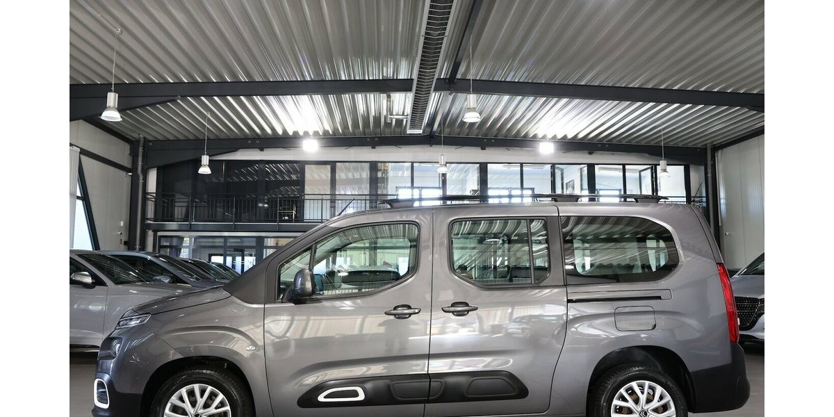 Citroen Berlingo 1.5 BLUE-HDI FEEL XL130 / 7-SITZER / 136.000 km 15.997 &euro; Hamm 59077