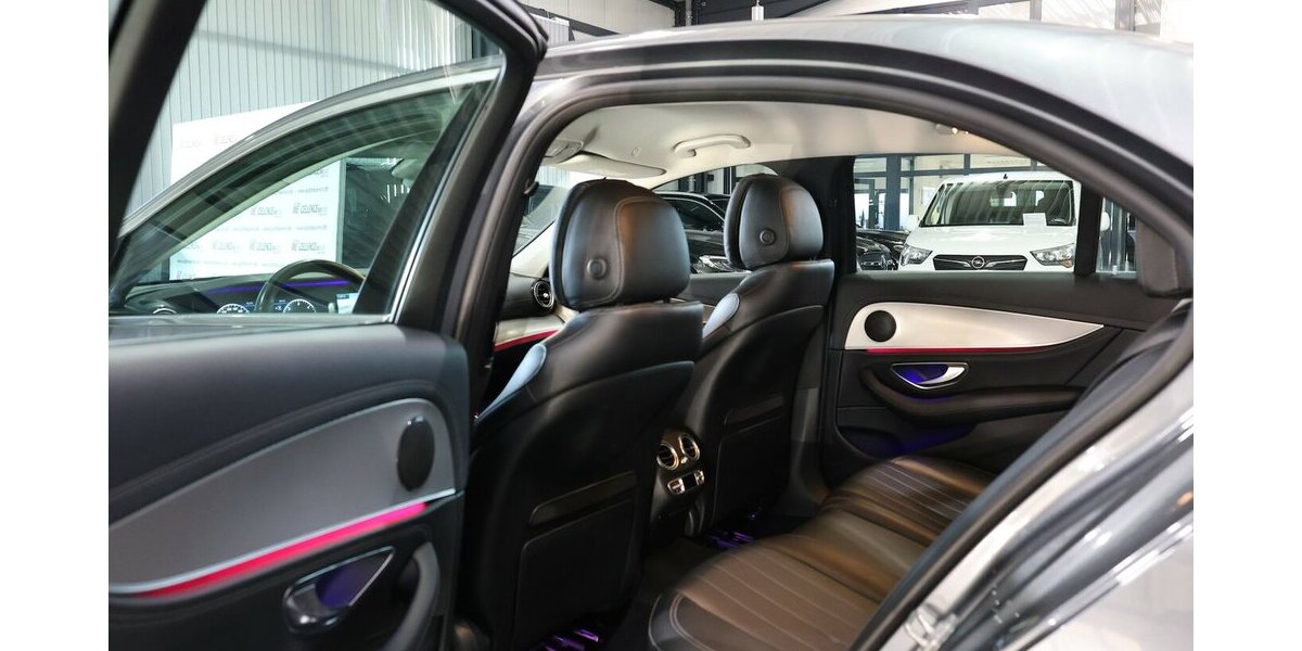 Mercedes-Benz E 220 d 4M LUXURY / WIDESCREEN+HEAD-UP / LED 150.000 km 25.991 &euro; Hamm 59077