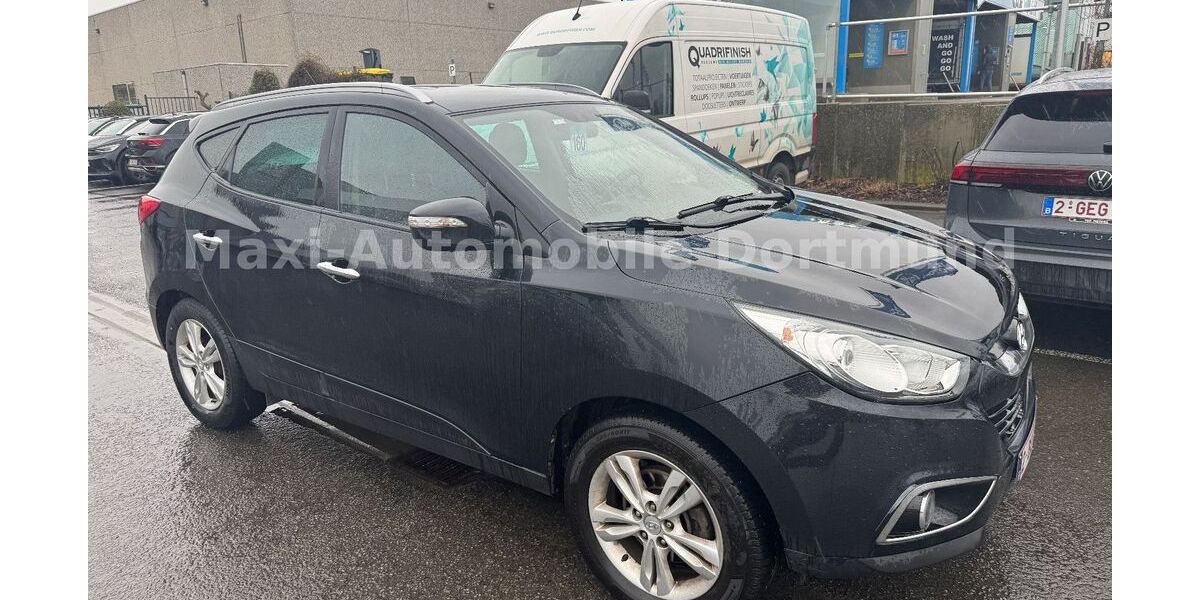Hyundai ix35 205.000 km 5.770 &euro; dortmund 44369