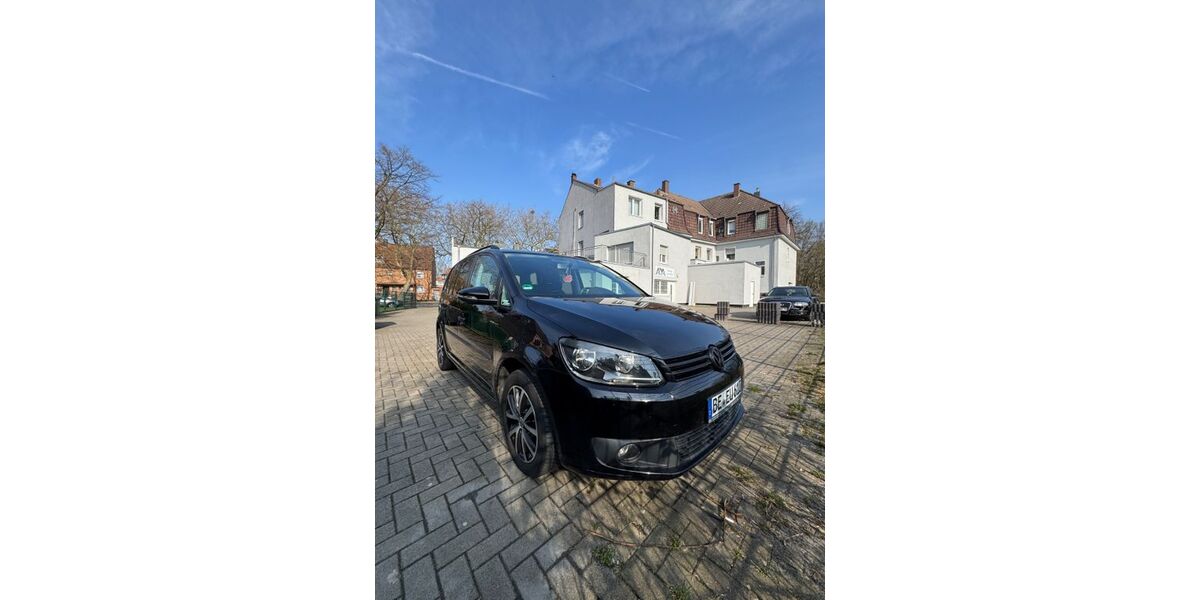 VW Touran 285.600 km 6.000 &euro; Ahlen 59229