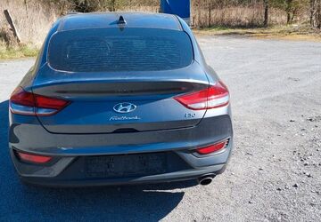 Hyundai i30 79.600 km 10.900 &euro; Kamen 59174