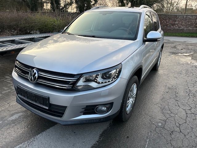 VW Tiguan 212.700 km 7.999 &euro; Welver 59514