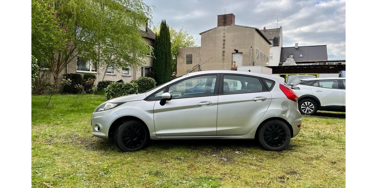 Ford Fiesta 268.000 km 3.600 &euro; Hamm 59065