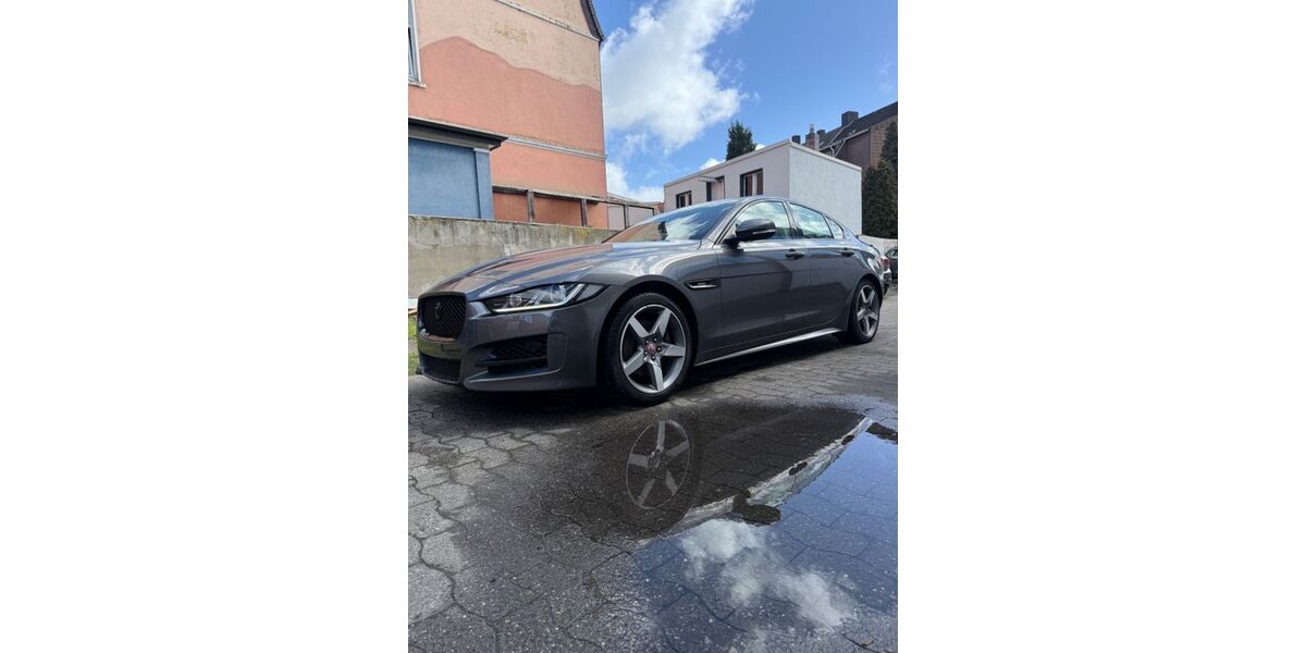Jaguar XE 166.000 km 10.500 &euro; Ahlen 59229