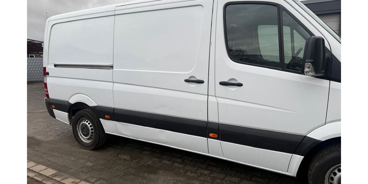 Mercedes-Benz Sprinter 107.496 km 17.500 &euro; Datteln 45711