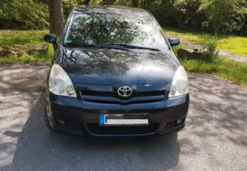 Toyota Corolla Verso 229.000 km 3.500 &euro; Kamen 59174