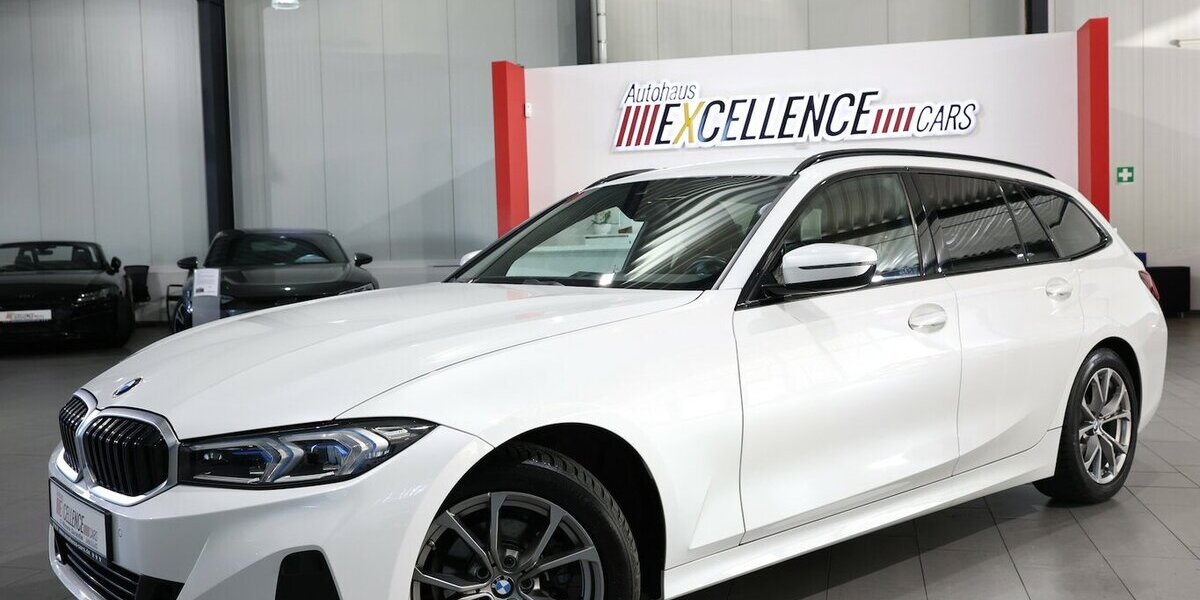 BMW 318d Touring SPORT WHITE & BROWN / CURVED+HUD 114.000 km 25.777 &euro; Hamm 59077