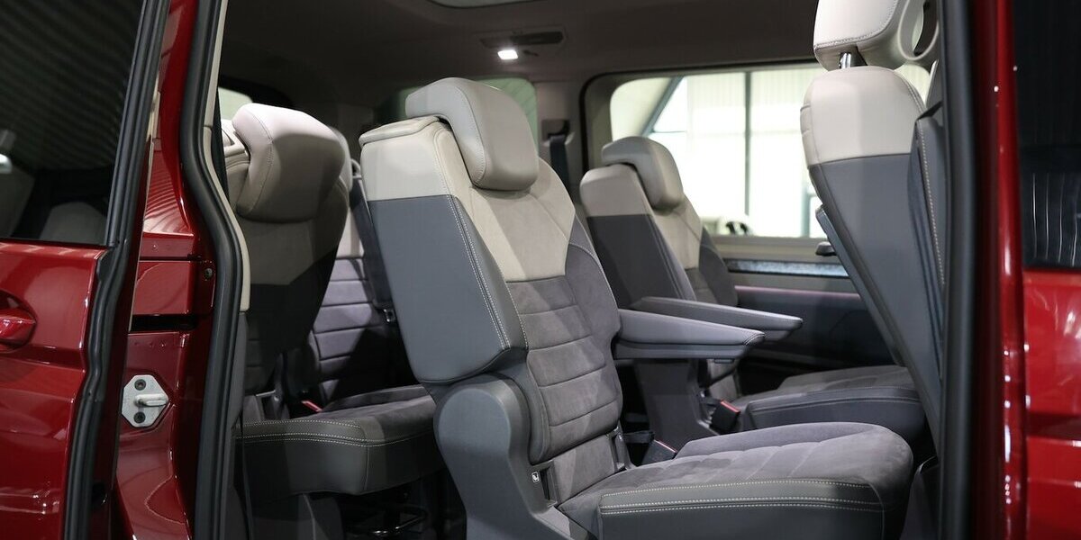VW T7 Multivan 1.4 TSI EHYBRID ENERGETIC / 7-SITZER 58.000 km 45.991 &euro; Hamm 59077